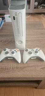 xbox 360 met spellen, Spelcomputers en Games, Ophalen, Met 2 controllers, 256 MB, Gebruikt