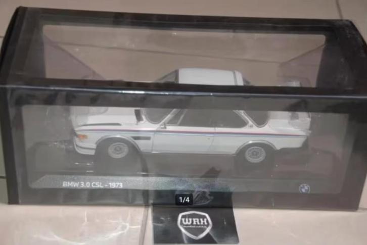 SALE !! 1:18 BMW 3.0 CSL batmobile Minichamps open WRH, Hobby en Vrije tijd, Modelauto's | 1:18, Zo goed als nieuw, Auto, MiniChamps