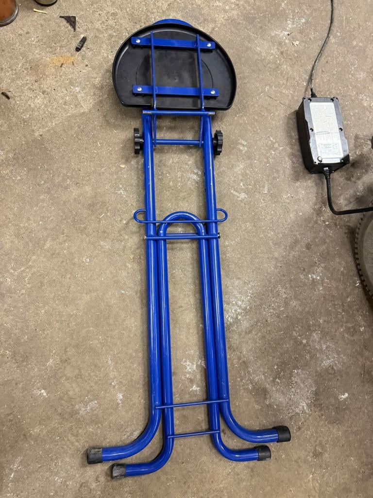 Blauwe Werkplaatskruk met Zitting, Ophalen, Gebruikt, Overige typen, Minder dan 100 cm