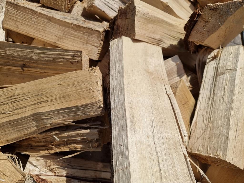 Te koop...Populieren hout...half droog gekloofd, Tuin en Terras, Haardhout, 6 m³ of meer, Verzenden, Overige houtsoorten, Blokken