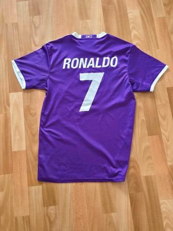 Real madrid ronaldo shirt maat L beschikbaar voor biedingen