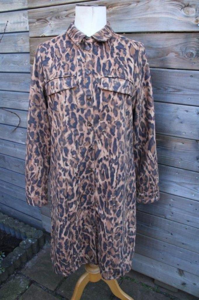 Doorknoopjurk leopard Tramontana mt L Vaste prijs, Kleding | Dames, Jurken, Zo goed als nieuw, Maat 42/44 (L), Bruin, Onder de knie