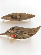 2 prachtige antieke zilveren Amsterdamse broches school, Verzenden, Zilver