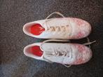 Dutchy voetbalschoenen maat 39, Maat XS of kleiner, Ophalen of Verzenden, Zo goed als nieuw, Schoenen