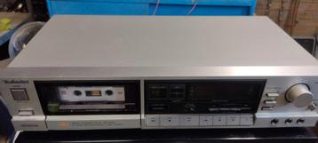 Een goede technics cassette deck rs b 40a  beschikbaar voor biedingen