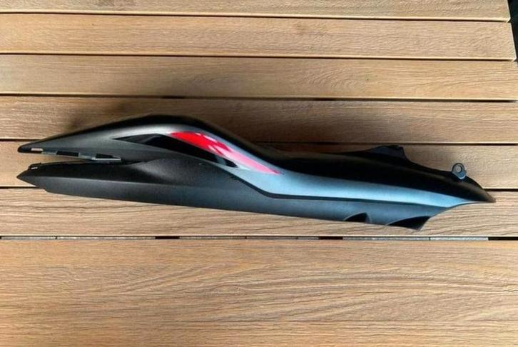 Suzuki GSX-S1000 Rechter Zijkap (2016-2020), Motoren, Onderdelen | Suzuki, Gebruikt, Ophalen of Verzenden