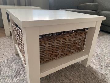 Te koop salontafels met rieten mand beschikbaar voor biedingen