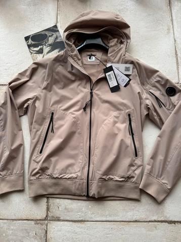 Sale nieuwe originele items SI CP PJS Peuterey P&S Mastrum beschikbaar voor biedingen