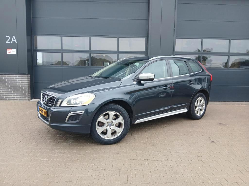 Volvo XC60 T5 Powershift 2012 Grijs