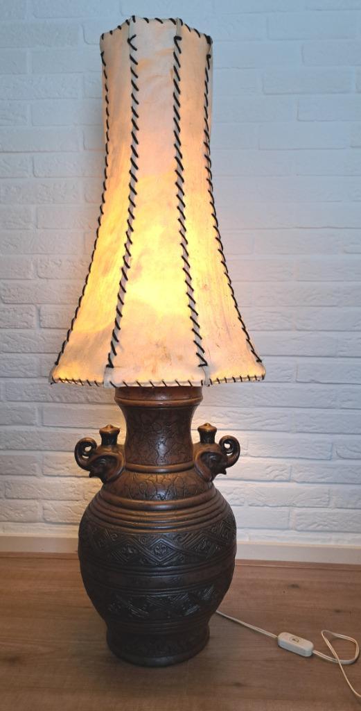 Jasba W-Germany keramiek vloerlamp vaaslamp varkensblaas, Antiek en Kunst, Antiek | Lampen, Ophalen