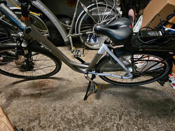 Elektrische fiets - defect - voor de klusser, Fietsen en Brommers, Elektrische fietsen, Gebruikt, Overige merken, 47 tot 51 cm