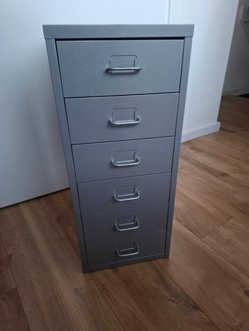 Ikea Helmer ladekast metaal beschikbaar voor biedingen