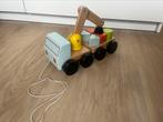 Houten vrachtauto met kraan!, Kinderen en Baby's, Speelgoed | Houten speelgoed, Zo goed als nieuw, Ophalen