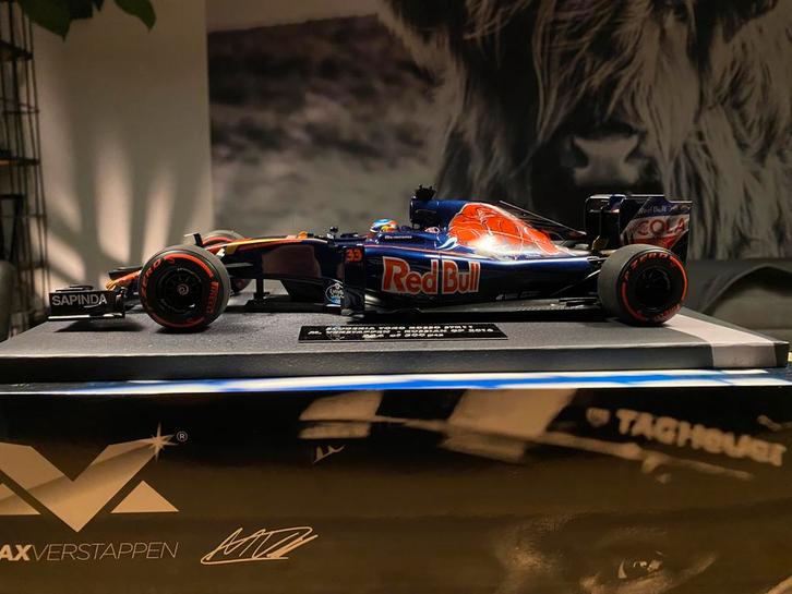 Zeldzaam ! 1:18 Toro Rosso STR11 Verstappen Russian GP 2016, Verzamelen, Automerken, Motoren en Formule 1, Zo goed als nieuw, Formule 1
