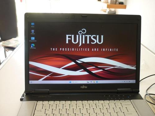 Fujitsu Livebook - Intel Core i5- SSD  -Wind. 11 +  Office, Computers en Software, Windows Laptops, Zo goed als nieuw, 15 inch