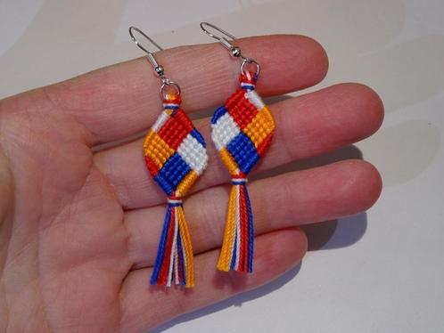 Koningsdag oorbellen van macramé, Sieraden, Tassen en Uiterlijk, Oorbellen, Nieuw, Hangers, Overige materialen, Verzenden