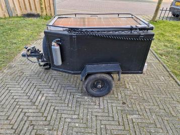 Motor aanhanger beschikbaar voor biedingen