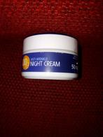 Cien night creme, Nieuw, Gehele gezicht, Ophalen of Verzenden, Verzorging