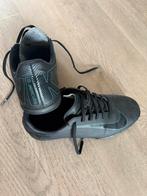 Nike zaalvoetbal schoenen 37.5, Sport en Fitness, Voetbal, Ophalen of Verzenden, Gebruikt, Schoenen