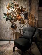 Zwarte fauteuil, plant en bijzettafeltje, Huis en Inrichting, Fauteuils, Ophalen, Minder dan 75 cm, Zo goed als nieuw, Modern
