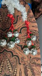 2 trossen vintage kerstballen, Diversen, Ophalen of Verzenden, Zo goed als nieuw