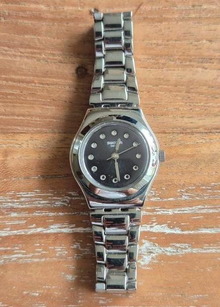 Vintage Swatch Irony Be Suprised Quartz Dameshorloge, Verzamelen, Overige Verzamelen, Zo goed als nieuw, Ophalen of Verzenden