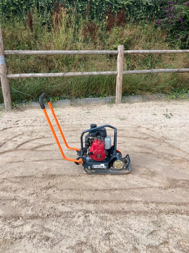 Trilplaat huren 11KN €50,- per week, Tuin en Terras, Hand-tuingereedschap, Nieuw, Overige soorten, Ophalen