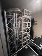 Truss Milos QTU, Ophalen, Licht