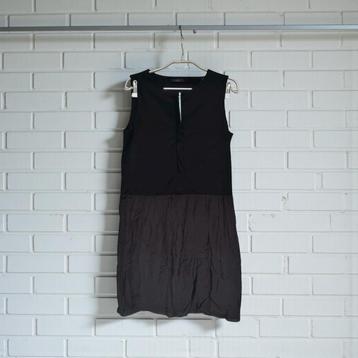 Cos Jurk Maat S Zwart Mini Mixed Media Basic Mouwloos beschikbaar voor biedingen