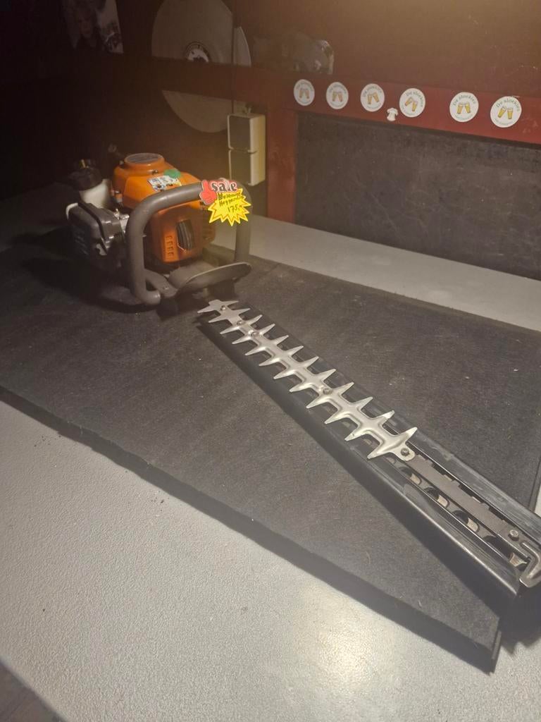 Husqvarna heggenschaar,professionele machine., Ophalen, Benzine