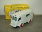 Renault 1000KGS Ambulance - CIJ Reedition 3/61/00, Overige merken, France, Auto, Verzenden