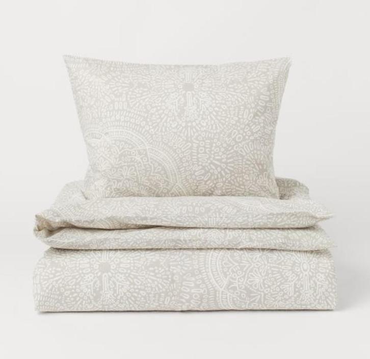 H&M beige dekbedset dekbedovertrek eenpersoons 140x220 cm, Huis en Inrichting, Slaapkamer | Beddengoed, Nieuw, Deken of Dekbed