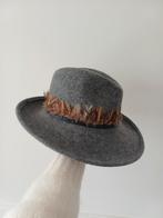 Grijze cowboy hoed., Ophalen of Verzenden