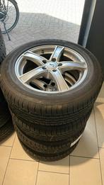 Winterset / wielenset Nissan Qashqai 2015+, Auto-onderdelen, Ophalen, 16 inch, Banden en Velgen, Winterbanden