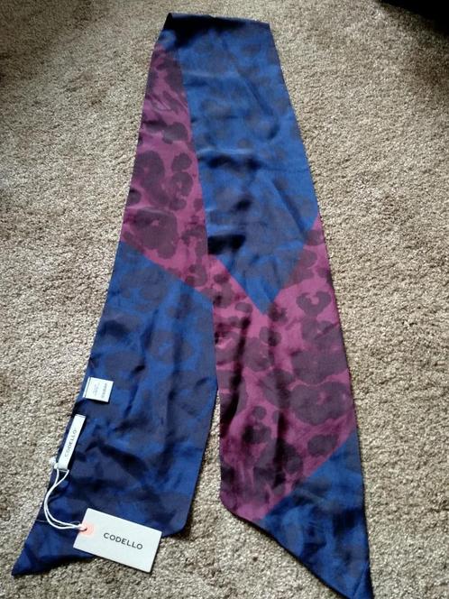 Nieuwe Codello sjaal zijde, langwerpig blauw met roze paars, Kleding | Dames, Mutsen, Sjaals en Handschoenen, Nieuw, Sjaal, Maat 42/44 (L)