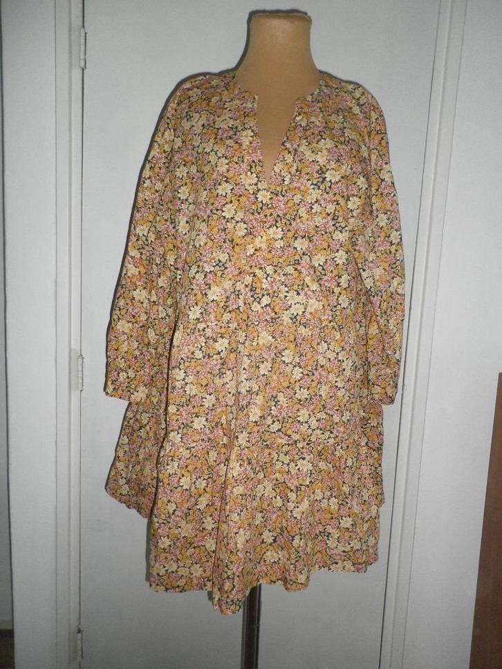 jurkje maat: large merk : MNG, Kleding | Dames, Jurken, Zo goed als nieuw, Maat 42/44 (L), Geel, Boven de knie, Verzenden