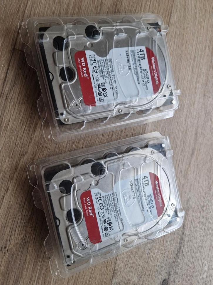 2x WD Red NAS Schijf 4TB, Computers en Software, Harde schijven, Gebruikt, Server, Intern, HDD, SATA, Ophalen of Verzenden