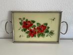 Vintage dienblad glas metalen rand rode bloemen, Ophalen of Verzenden