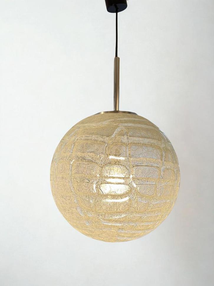 Vintage Doria Leuchten Glazen Bol Hanglamp, Huis en Inrichting, Lampen | Hanglampen, Zo goed als nieuw, Minder dan 50 cm, Metaal