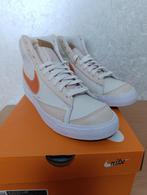 Nike Blazer Mid '77 EMB Inspected By Swoosh Hot Curry, Wit, Nike, Nieuw, Ophalen of Verzenden