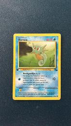 Horsea fossil 1st edition NL, Hobby en Vrije tijd, Verzamelkaartspellen | Pokémon, Ophalen of Verzenden, Losse kaart, Zo goed als nieuw