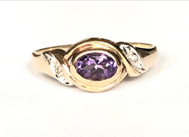 Gouden vintage ring amethist diamanten maat 16 3/4, Sieraden, Tassen en Uiterlijk, Ringen, Gebruikt, Dame, Kleiner dan 17, Paars