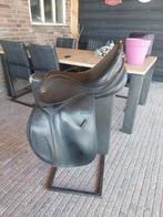 Tekna Club Zadel 15 inch VZ, Dieren en Toebehoren, Paarden en Pony's | Zadels, Ophalen of Verzenden, Zo goed als nieuw, Dressuur