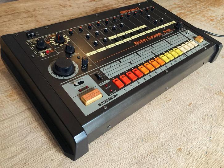 Roland TR-808 - Technisch perfect - Geheel gereviseerd, Muziek en Instrumenten, Drumcomputers, Zo goed als nieuw, Roland, Ophalen of Verzenden