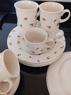 21 delig Engels servies, 7 borden, 7 schotels en 7 kopjes., Huis en Inrichting, Ophalen of Verzenden, Porselein, Overige stijlen