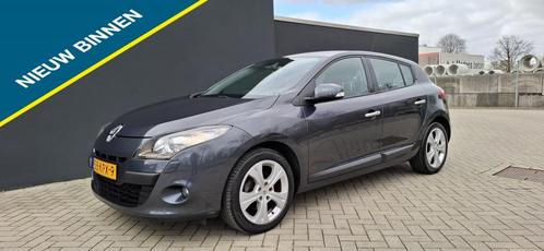 Renault Mégane 1.4 TCe Dynamique NAP NAVI KEYLESS GO XENON, Auto's, Renault, Bedrijf, Mégane, ABS, Airbags, Airconditioning, Boordcomputer