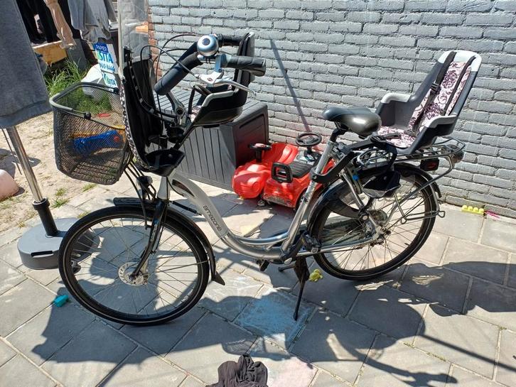 Nette Moederfiets., Fietsen en Brommers, Fietsen | Dames | Moederfietsen, Gebruikt, Sparta, 56 cm of meer, 2 zitjes, Ophalen