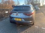 Alfa Romeo Stelvio 2.0 310pk Squadra AWD 2018 pano/leer/trek, Automaat, Euro 5, 1995 cc, 4 cilinders
