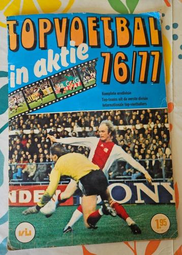Voetbalplaatjes album Topvoetbal 1976-77 compleet beschikbaar voor biedingen