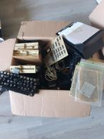 Doos met elektronische spullen voor o.a. de TI-99/4A, Computers en Software, Vintage Computers, Ophalen of Verzenden